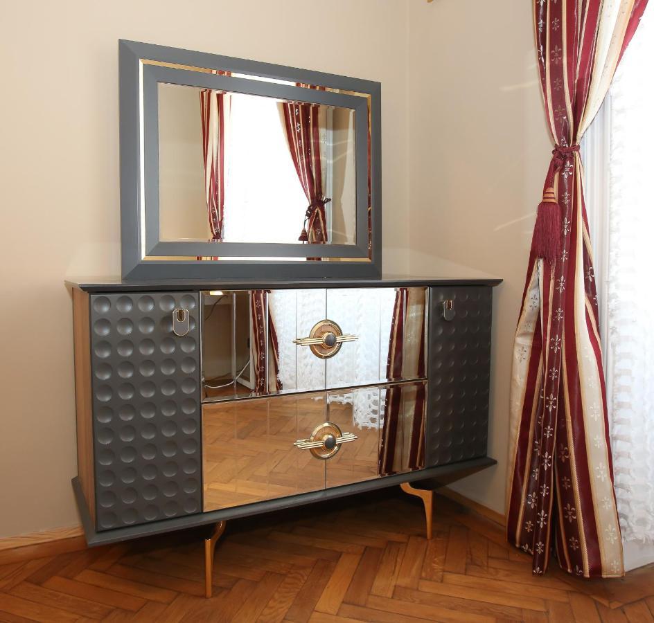 Apartments Vienna Opera Екстер'єр фото