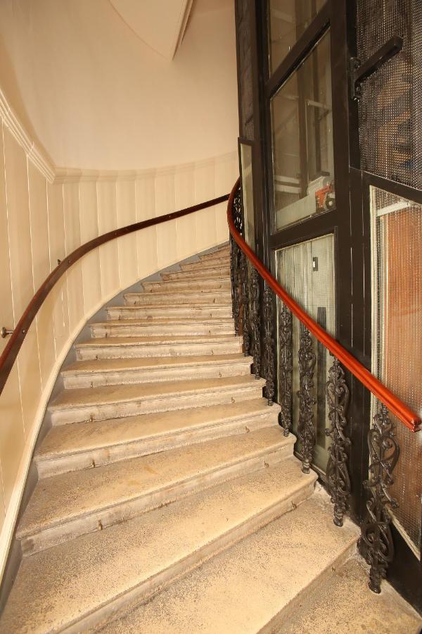 Apartments Vienna Opera Екстер'єр фото
